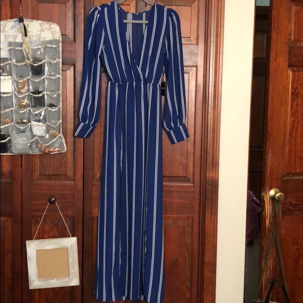 Women’s dress